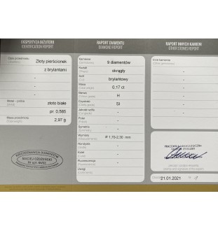 Złoty pierścionek z brylantami
